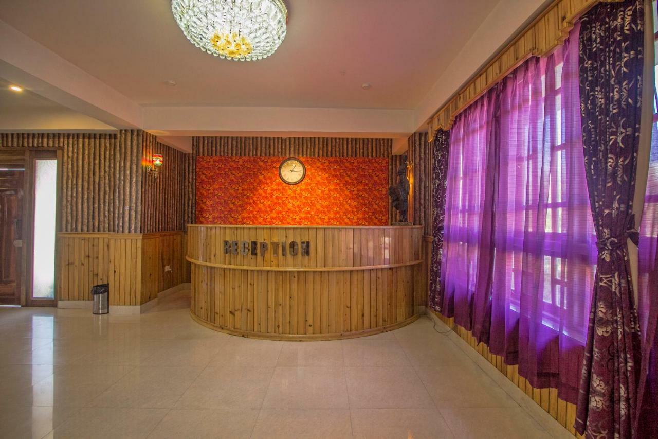 The Pelling Resort Esterno foto