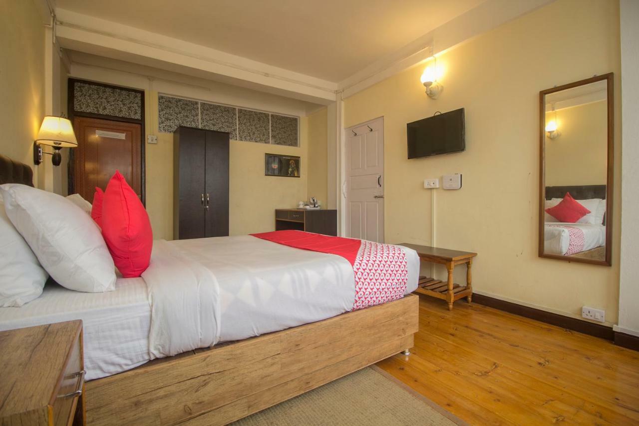 The Pelling Resort Esterno foto