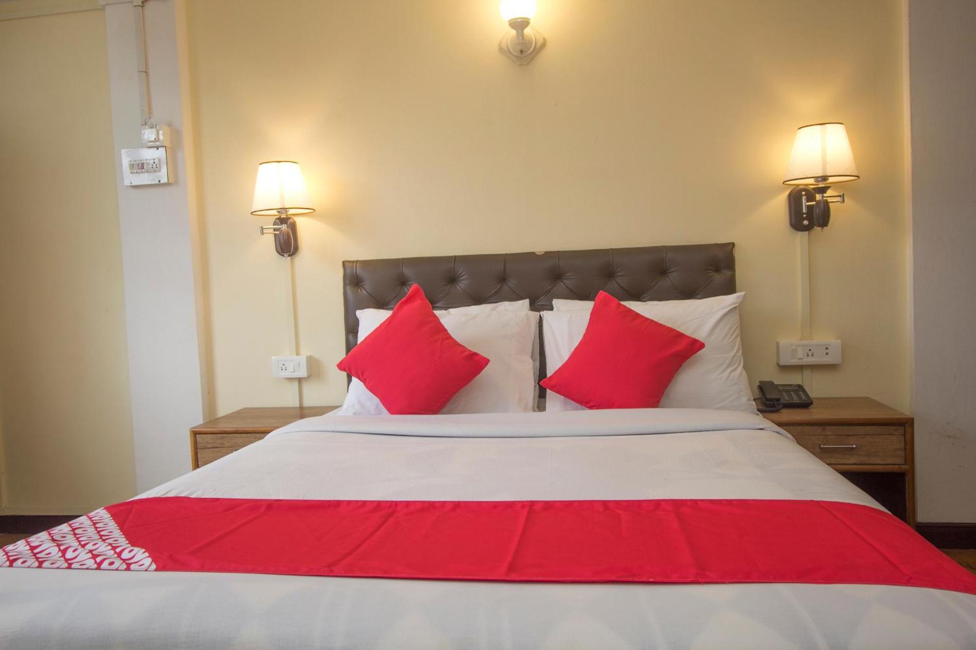 The Pelling Resort Esterno foto