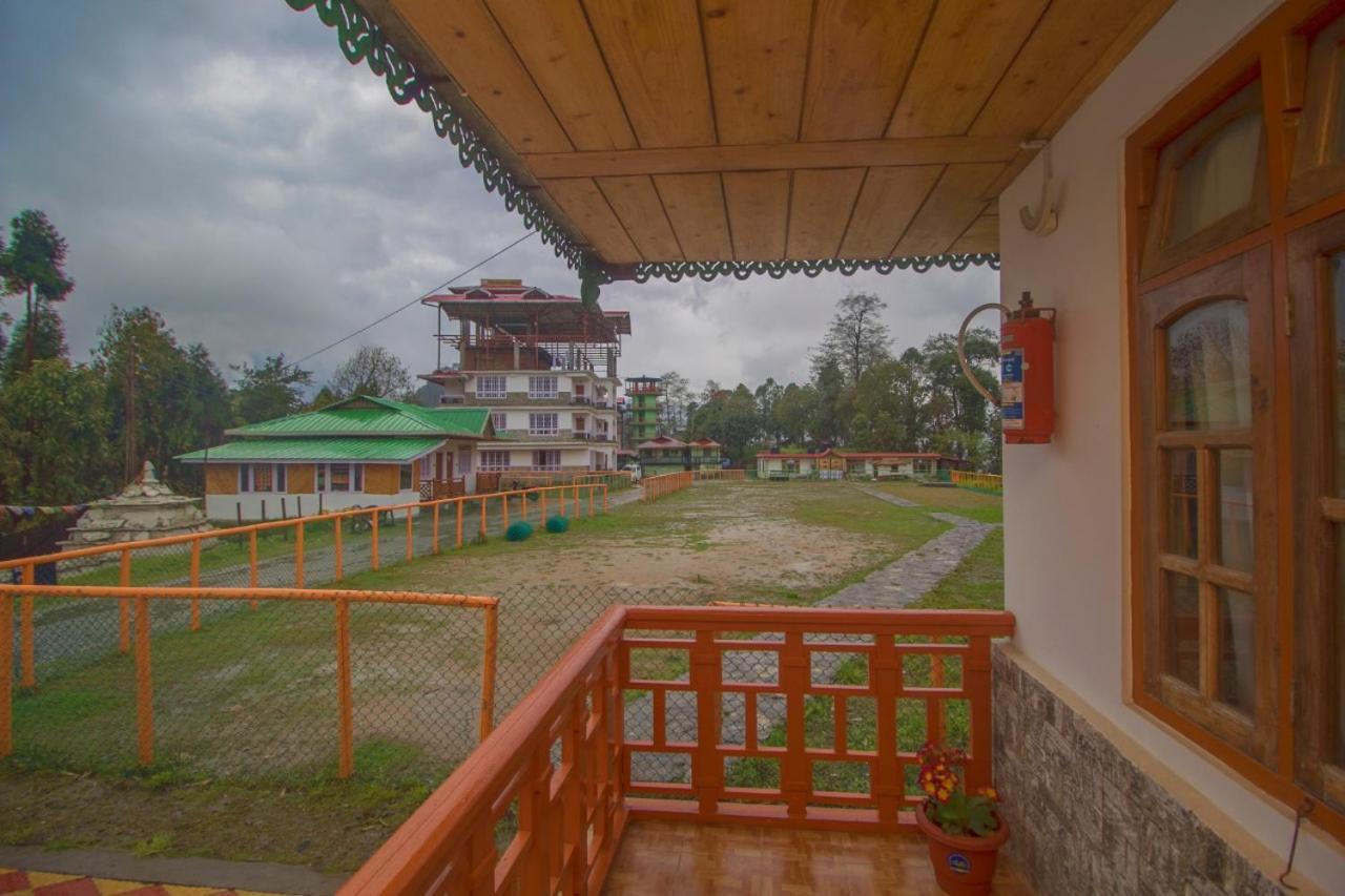 The Pelling Resort Esterno foto